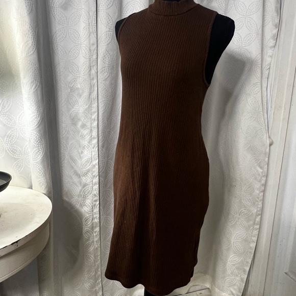 Brown Ribbed Mock-neck Sweater Dress - Picture 3 of 3
